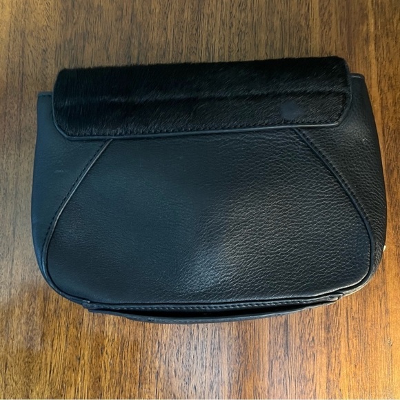 IllBe Ca by Joy Gryson Genuine Leather Clutch/Bag. Missing shoulder strap. - Picture 2 of 16